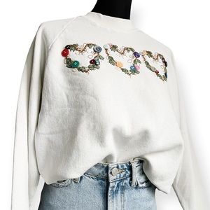 Vintage heart embroidered crewneck sweatshirt